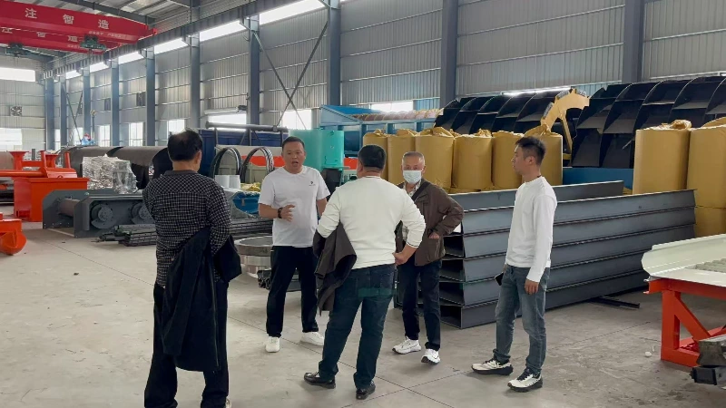 Kliyan Sidès Azyatik Rachete Alluvial Gold Lave Ekipman